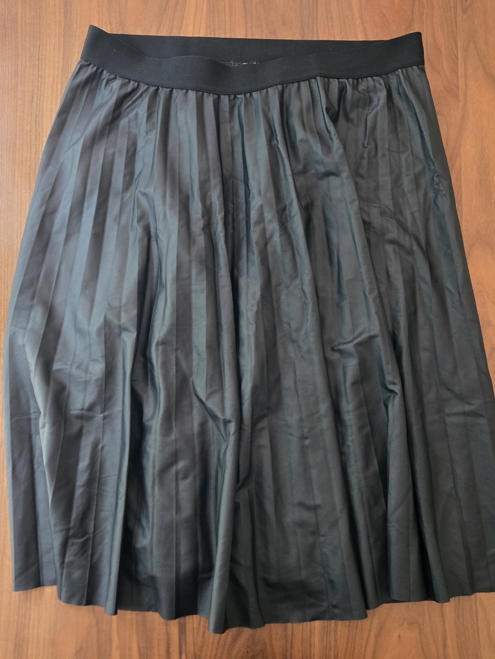 High Waisted Black Pleated Maxi Skirt Flowy Quiet Luxury Corporate Chic 22
